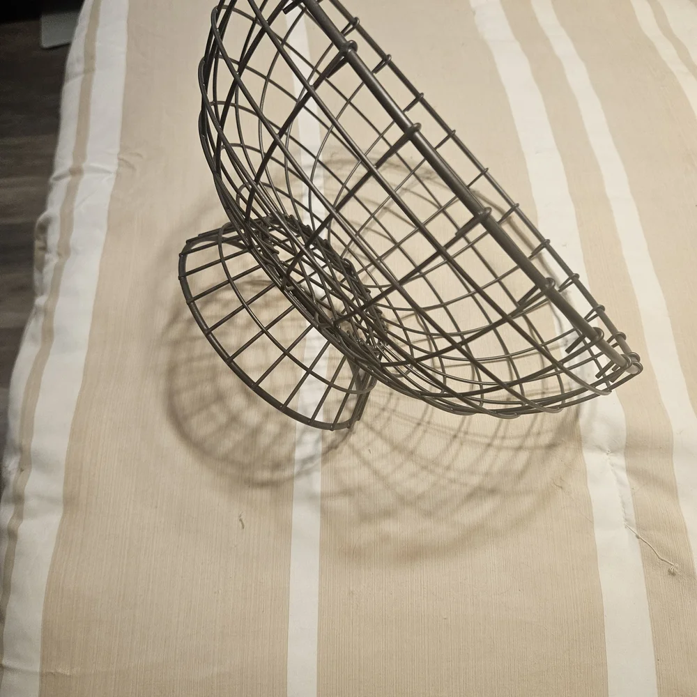 Modern Black Metal Wire Basket - Picture 2 of 5